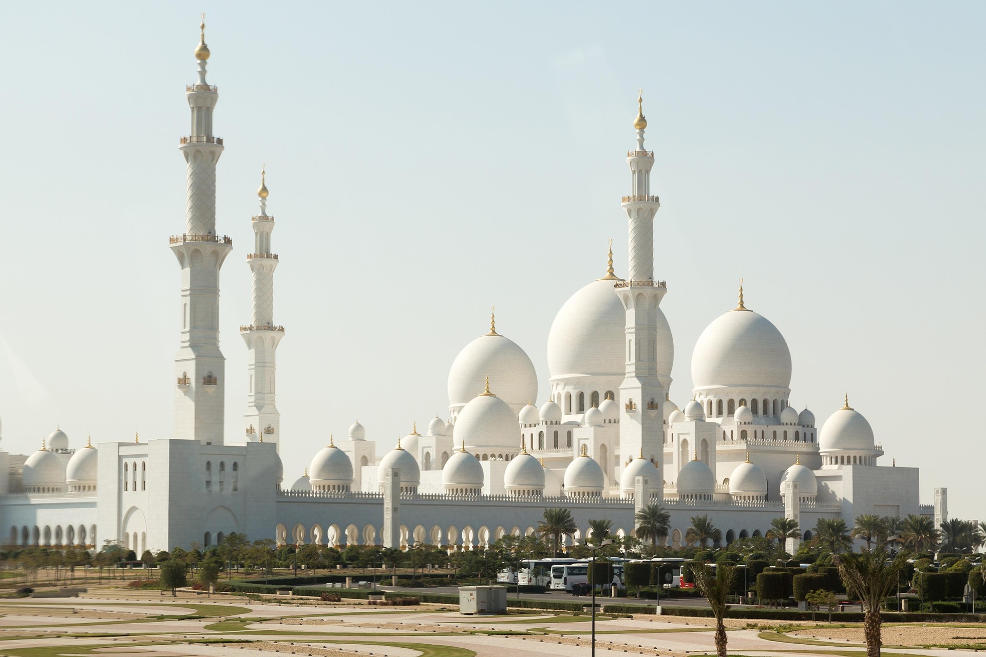 Visit Abu Dhabi